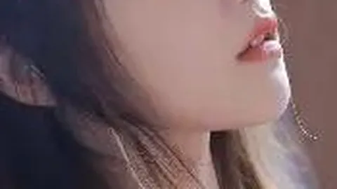 天津津门虎与长春亚泰中超第13轮2-2战平，周通替补献双响，补时阶段3张红牌齐飞